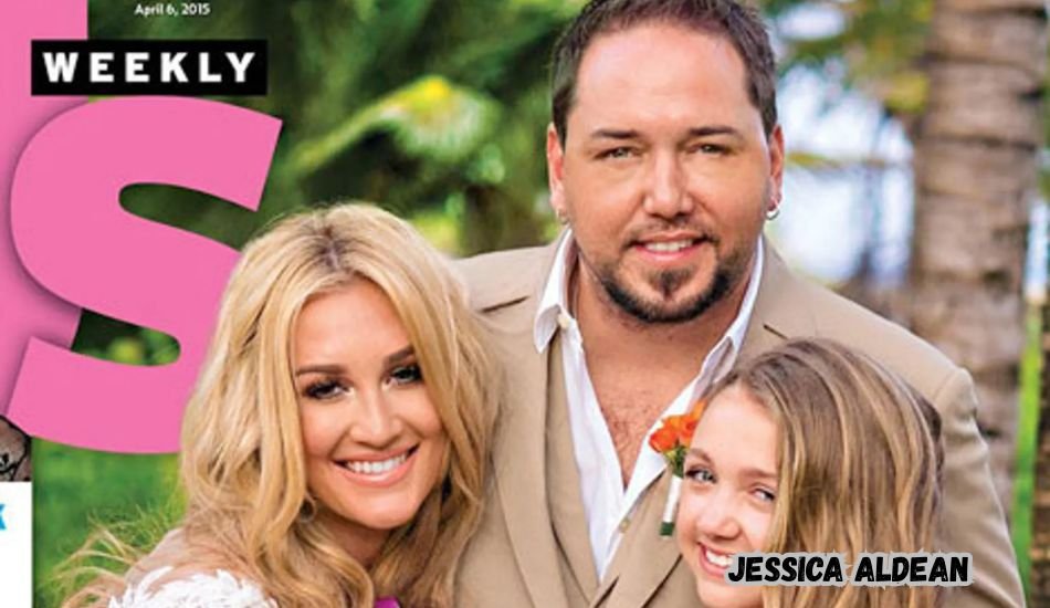 Jessica Aldean at a red carpet event