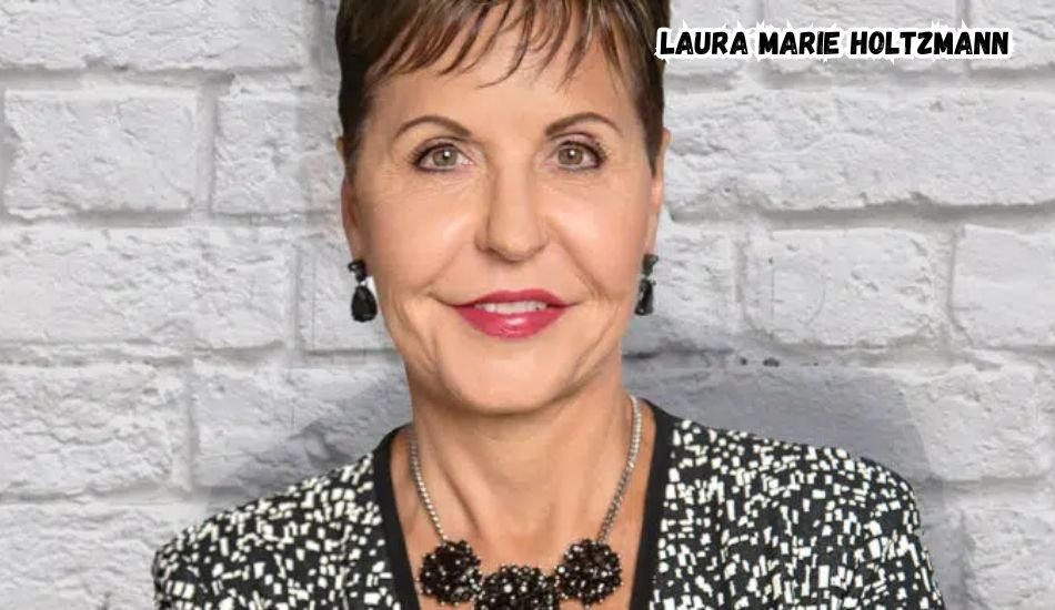 Laura Marie Holtzmann portrait